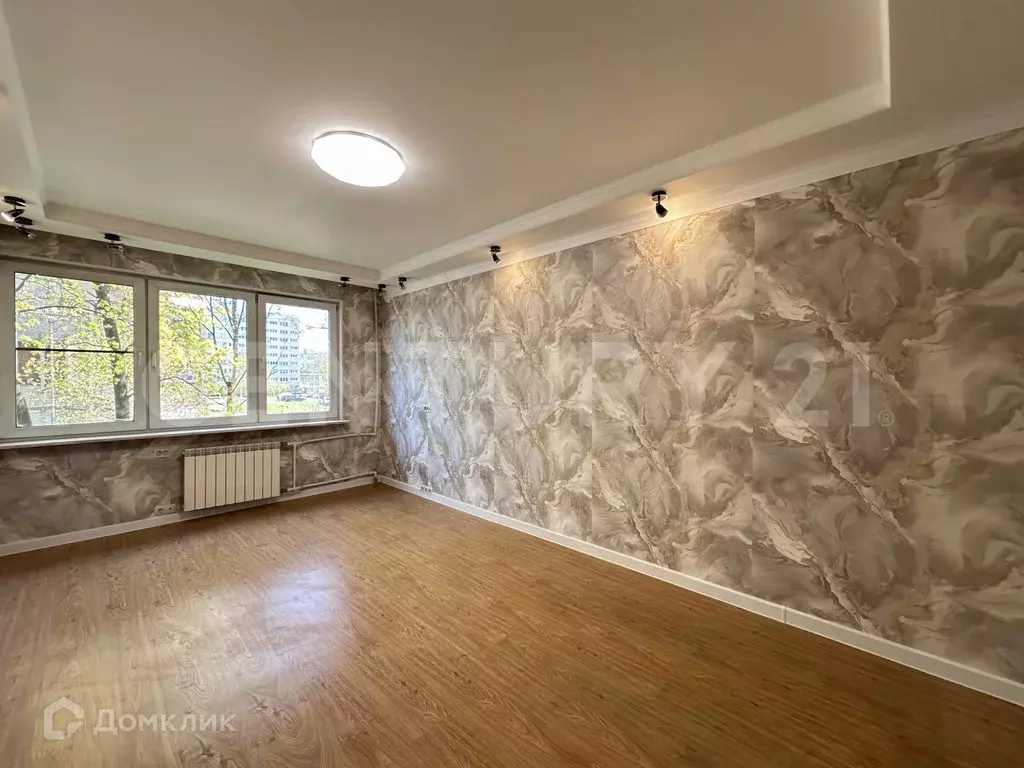 Продаётся 3-к квартира, 59.8 м - Фото 0