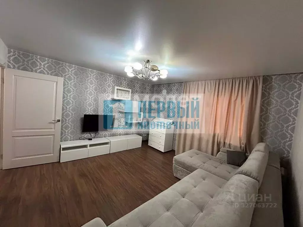 2-к кв. Марий Эл, Йошкар-Ола ул. Петрова, 31 (60.4 м) - Фото 1