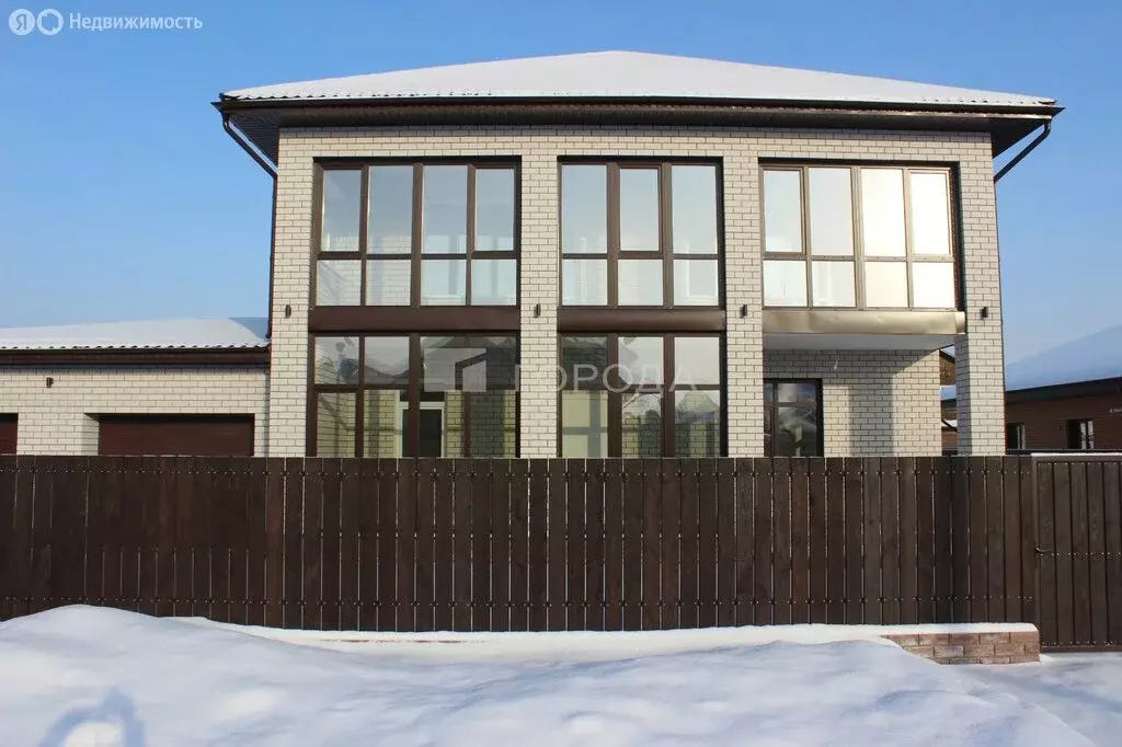 Дом в село Санниково, 5-я Заречная улица, 22 (245 м) - Фото 1