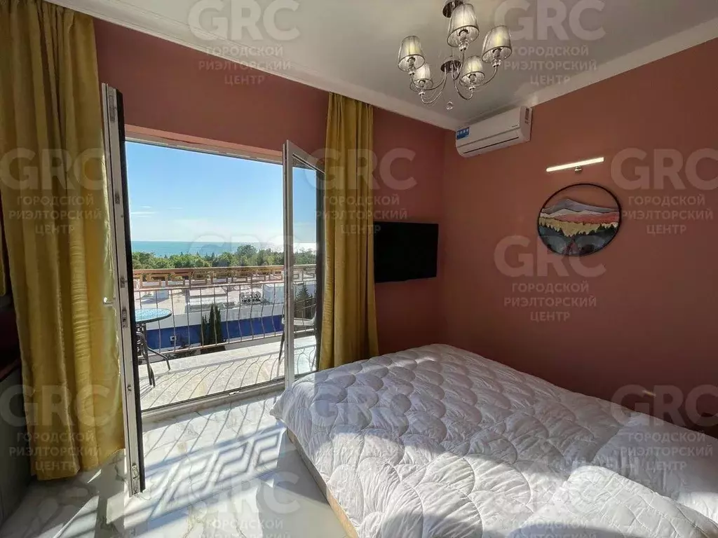 3-к кв. Краснодарский край, Сочи ул. Ленина, 219/6Б (84.8 м) - Фото 2