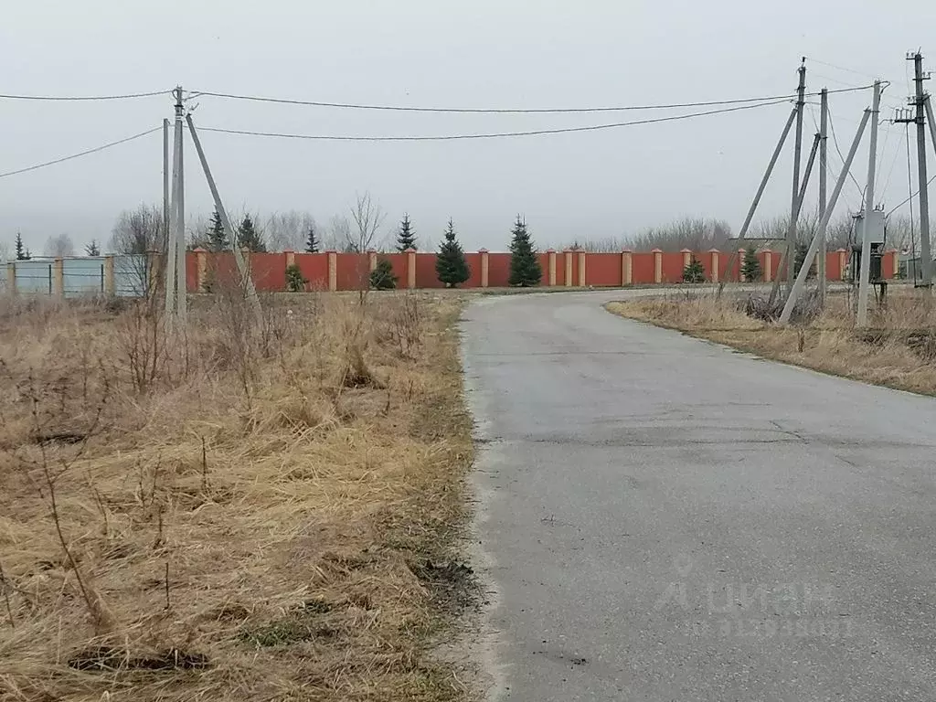 Участок в Пензенская область, Шемышейский район, с. Старая Яксарка  ... - Фото 0