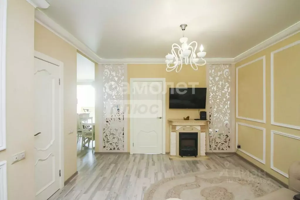 1-к кв. Ханты-Мансийский АО, Сургут Университетская ул., 11 (63.4 м) - Фото 2