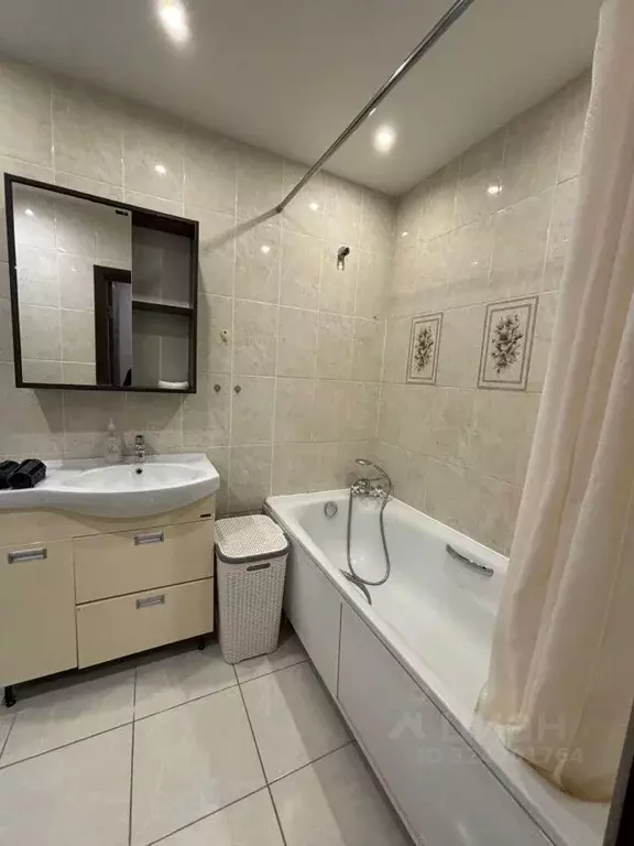 1-к кв. Московская область, Лобня ул. Ленина, 71 (53.0 м) - Фото 2