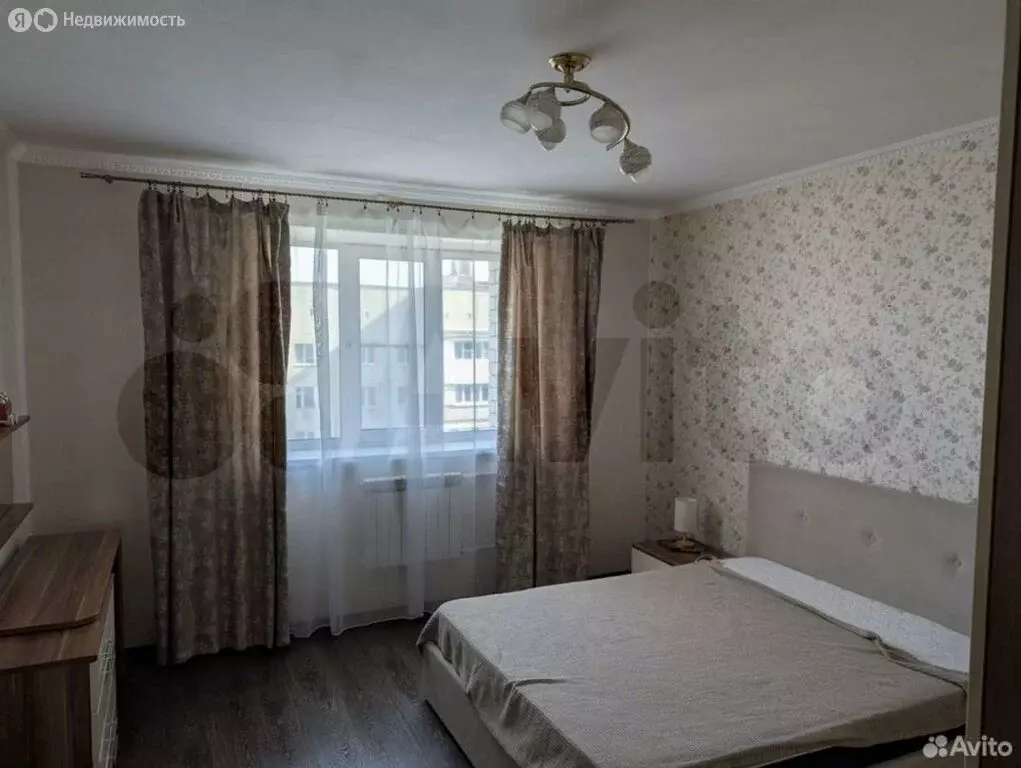 3-комнатная квартира: Губкин, улица Агошкова, 9 (89.6 м) - Фото 1