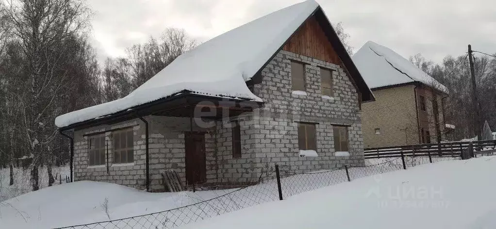Дом в Алтайский край, Первомайский район, с. Жилино Луговая ул. (197 ... - Фото 1