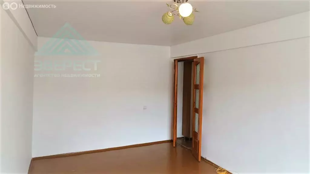 2-комнатная квартира: Абакан, улица Комарова, 4 (46.7 м) - Фото 1