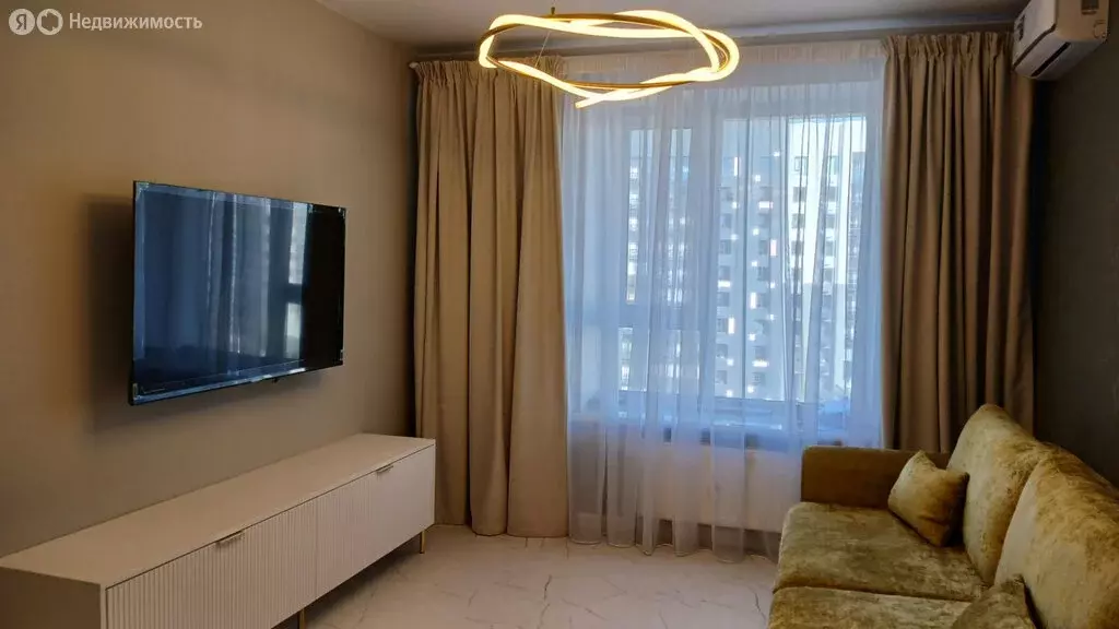 3-комнатная квартира: Сыктывкар, Тентюковская улица, 320 (54.9 м) - Фото 1