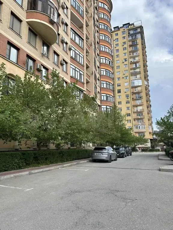 3-к. квартира, 130 м, 2/14 эт. - Фото 1