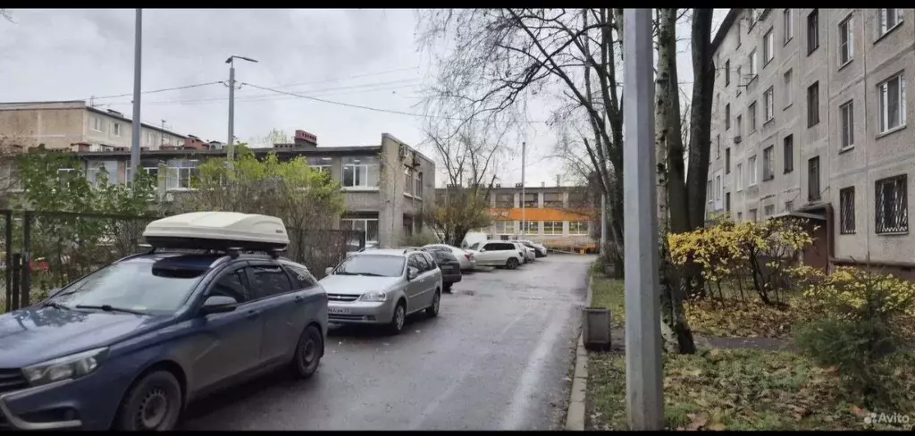 Комната Санкт-Петербург Стрельбищенская ул., 10 (18.0 м) - Фото 2