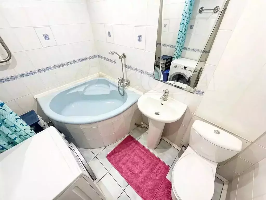 3-комнатная квартира: Тюмень, улица 30 лет Победы, 126 (60 м) - Фото 1
