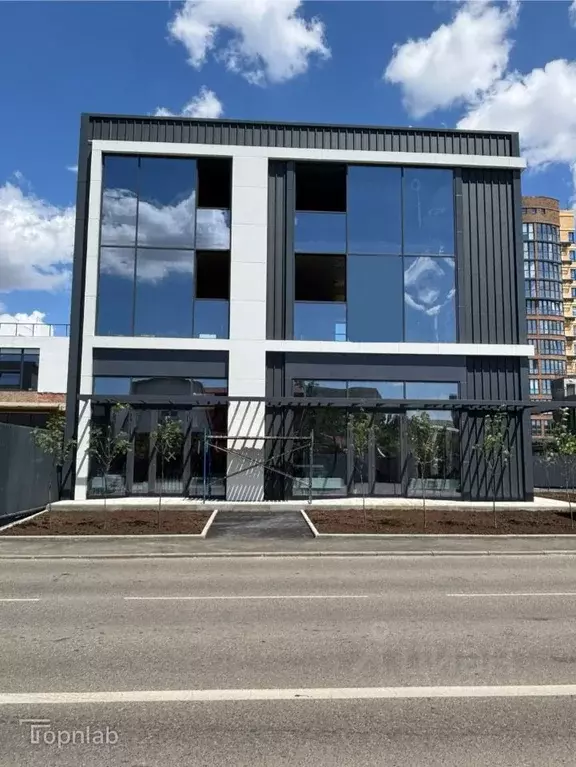 Торговая площадь в Краснодарский край, Краснодар ул. 2-я Российская, ... - Фото 1