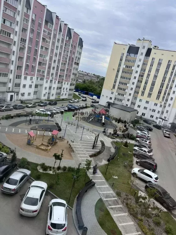 2-к кв. Саратовская область, Энгельс Вокзальная ул., 50 (68.0 м) - Фото 0