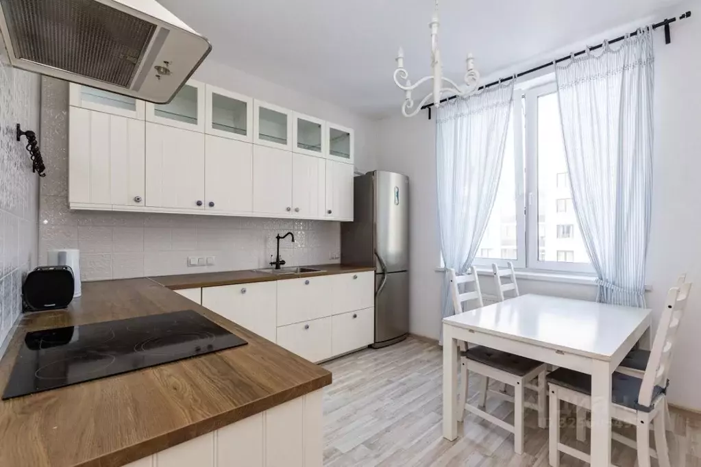 3-к кв. Свердловская область, Екатеринбург ул. Раевского, 22 (85.8 м) - Фото 1