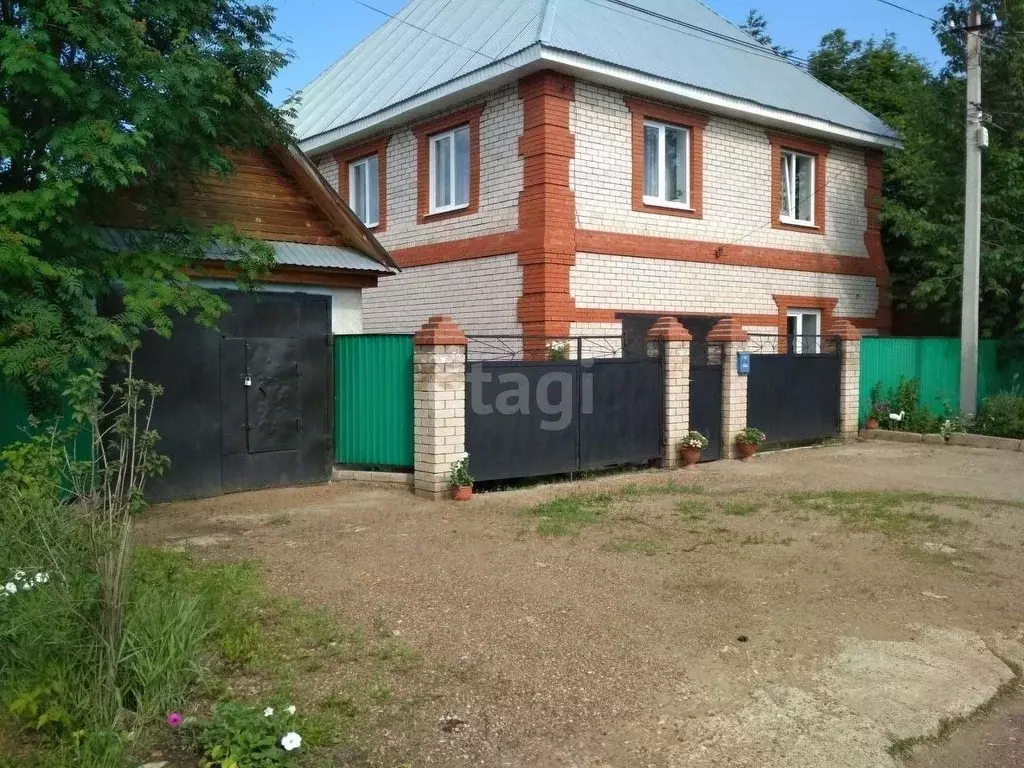 Дом в Башкортостан, Уфа ул. Первопроходцев, 65 (202 м) - Фото 0