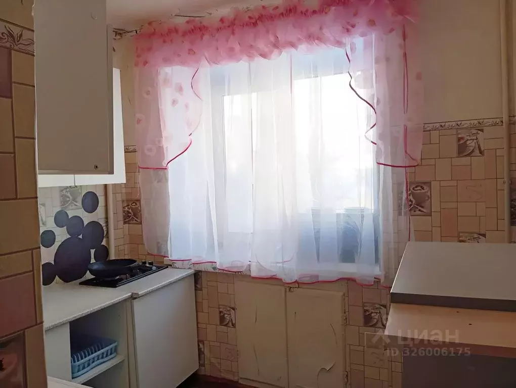 3-к кв. Саратовская область, пос. Светлый ул. Коваленко, 8 (51.0 м) - Фото 2