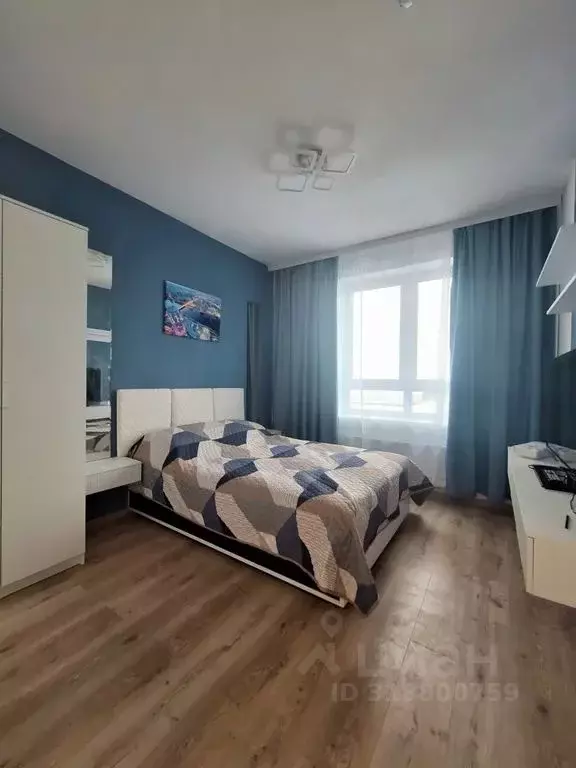 3-к кв. Свердловская область, Екатеринбург бул. Новосинарский, 5 (46.0 ... - Фото 0