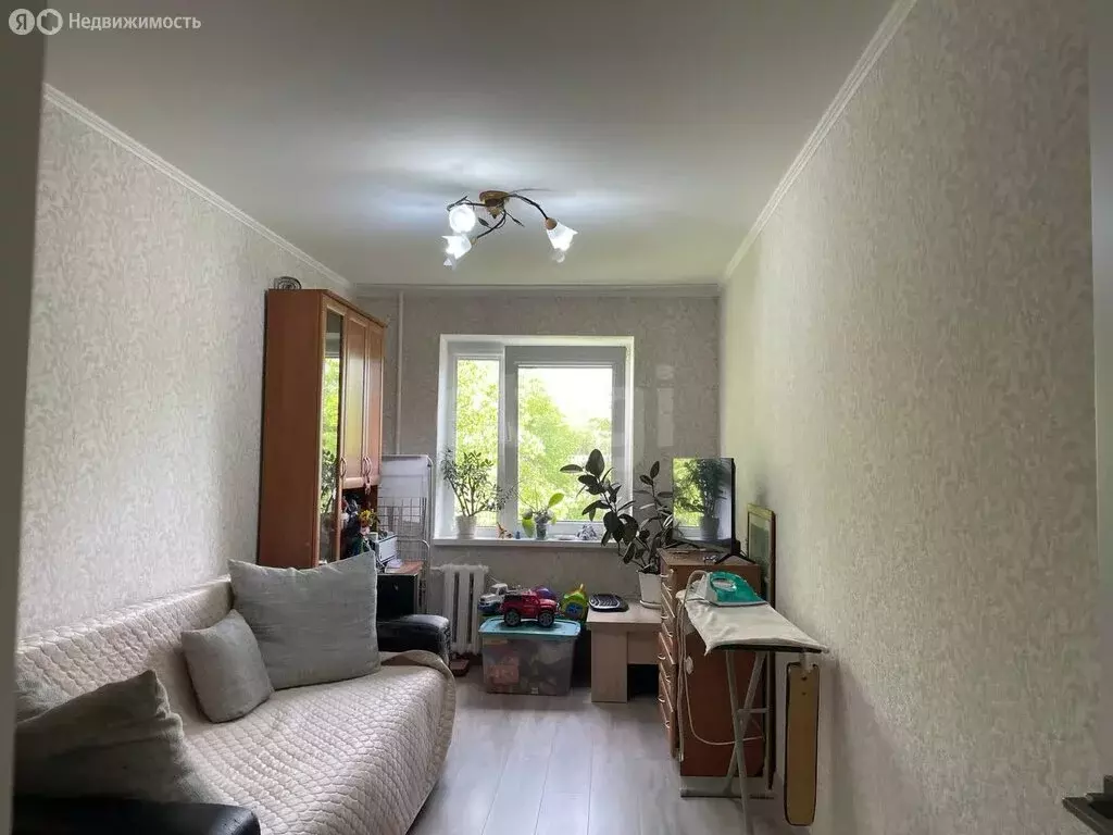 3-комнатная квартира: Калининград, улица Чекистов, 88 (57.9 м) - Фото 1