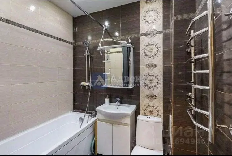 1-к кв. Тюменская область, Тюмень Харьковская ул., 66 (39.4 м) - Фото 0