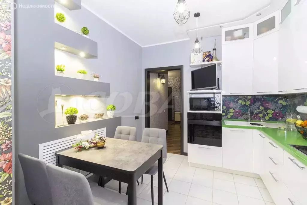 3-комнатная квартира: Тюмень, улица Московский Тракт, 85 (73 м) - Фото 1