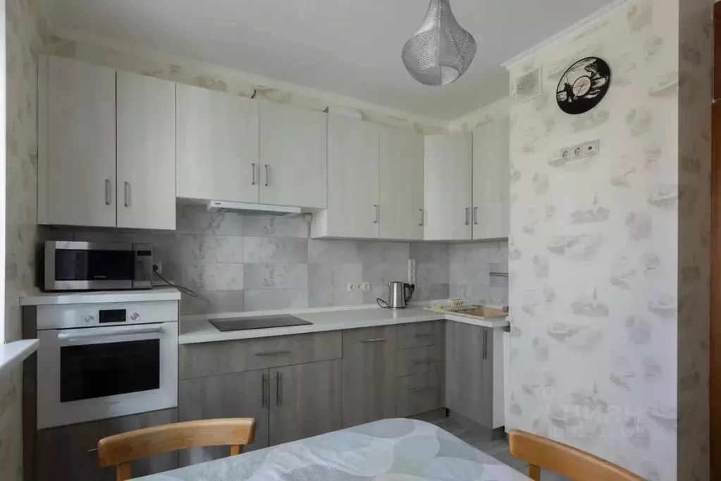 3-к кв. Москва ул. Академика Анохина, 26К4 (75.0 м) - Фото 1