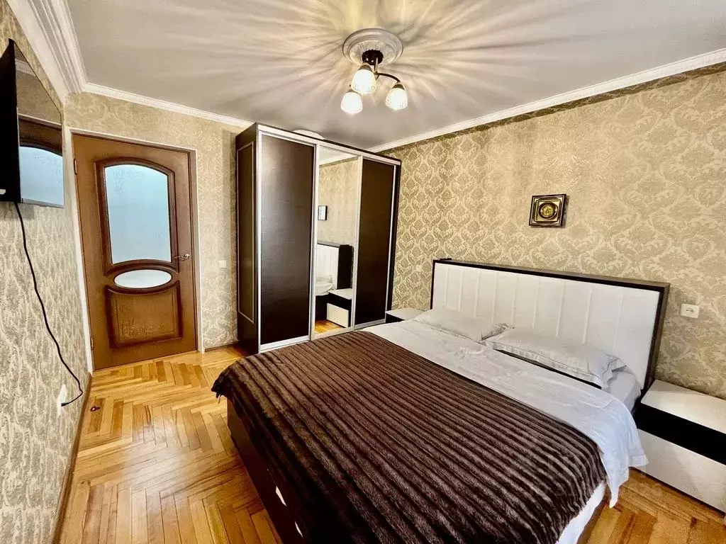 2-к кв. Ставропольский край, Кисловодск ул. 40 лет Октября, 6 (60.0 м) - Фото 1
