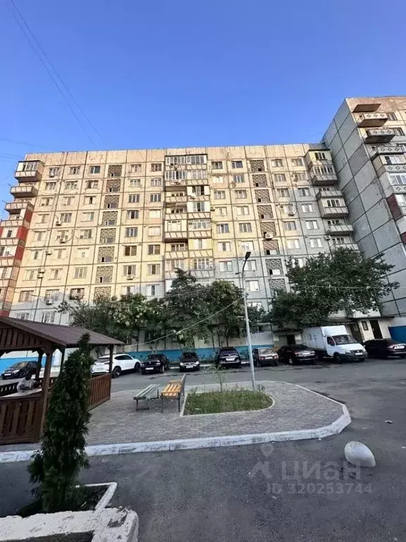 4-к кв. Дагестан, Махачкала ул. Декоративная, 10 (97.0 м) - Фото 0
