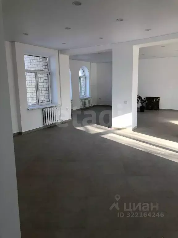 Офис в Кировская область, Киров ул. Альберта Лиханова, 32 (123 м) - Фото 1