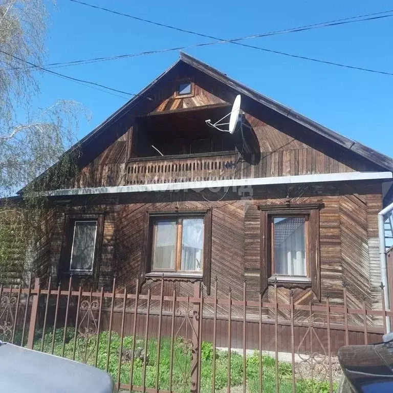 Дом в Хакасия, Усть-Абаканский район, с. Калинино ул. 40 лет Победы ... - Фото 0