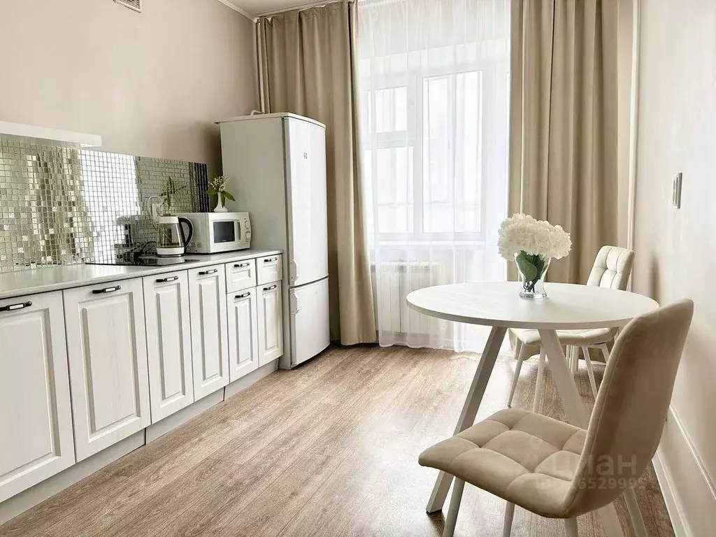 1-к кв. Саха (Якутия), Якутск ул. Каландаришвили, 12 (36.0 м) - Фото 1