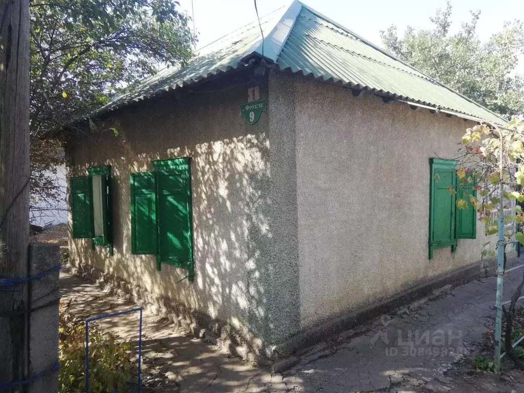 Дом в Ростовская область, Сальск ул. Фрунзе (47 м) - Фото 0