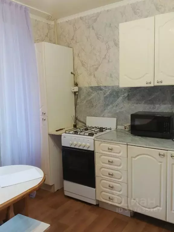 2-к кв. Башкортостан, Стерлитамак ул. Артема, 118 (56.0 м) - Фото 0