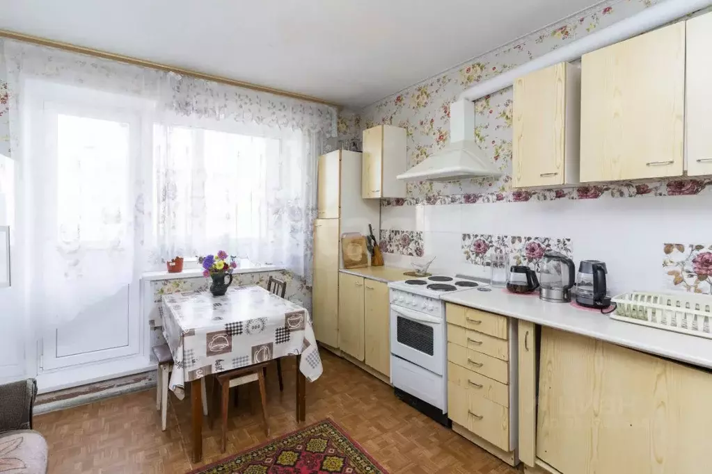 3-к кв. Тюменская область, Тюмень Широтная ул., 163 (96.1 м) - Фото 1