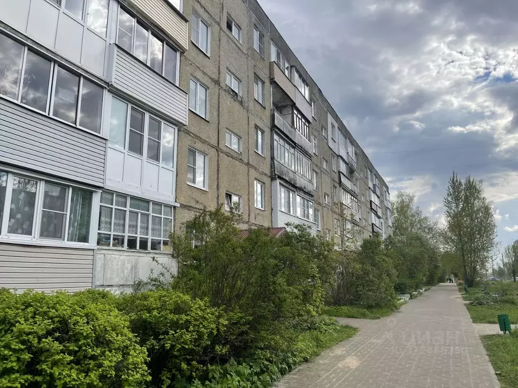 4-к кв. Ярославская область, Тутаев Комсомольская ул., 81 (75.0 м) - Фото 0