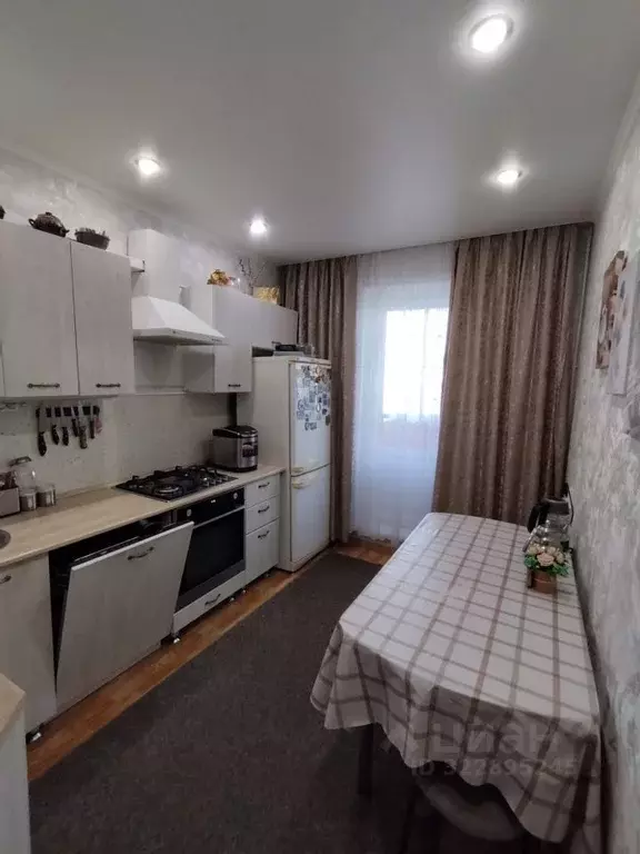 3-к кв. Татарстан, Набережные Челны 36-й комплекс, 6/1 (75.4 м) - Фото 2