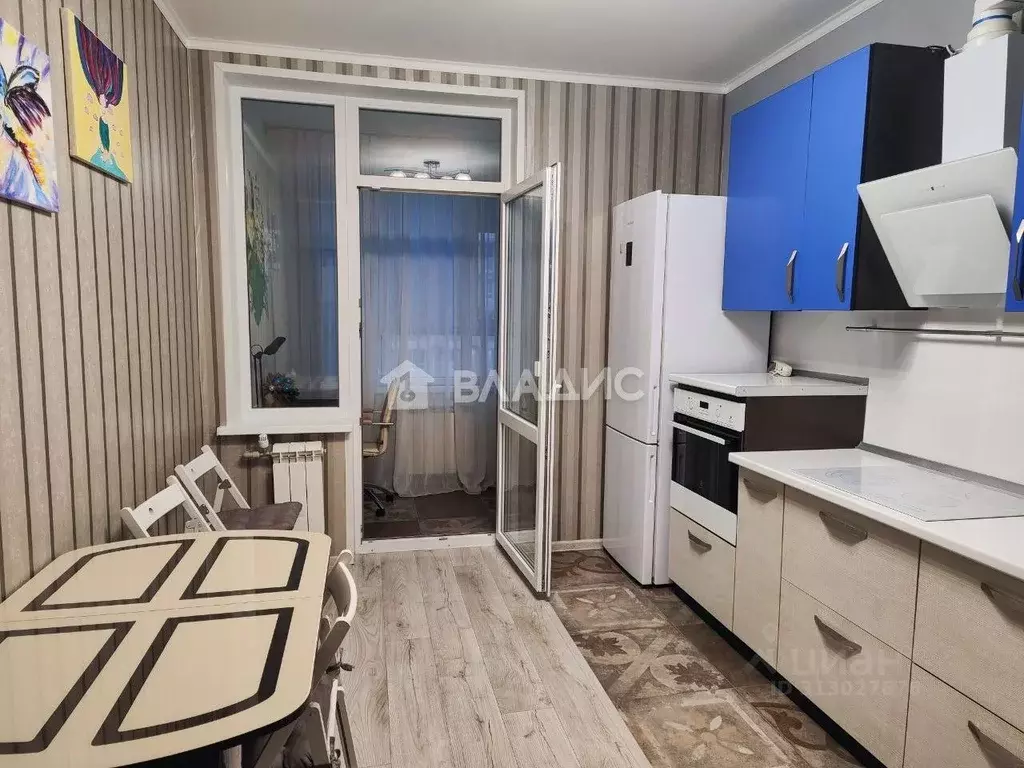 1-к кв. Белгородская область, Белгород ул. Есенина, 9к3 (48.3 м) - Фото 0