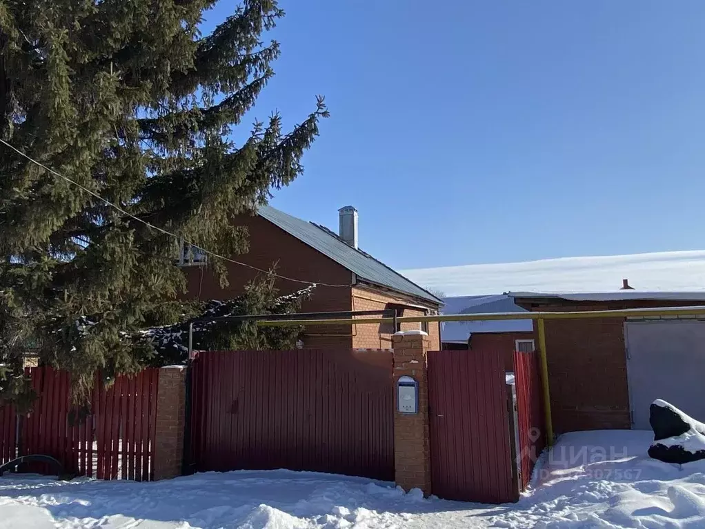 Дом в Самарская область, Кинель  (74 м) - Фото 1