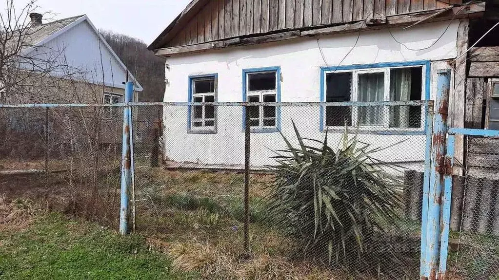 Дом в Краснодарский край, Туапсинский муниципальный округ, с. Шаумян ... - Фото 1