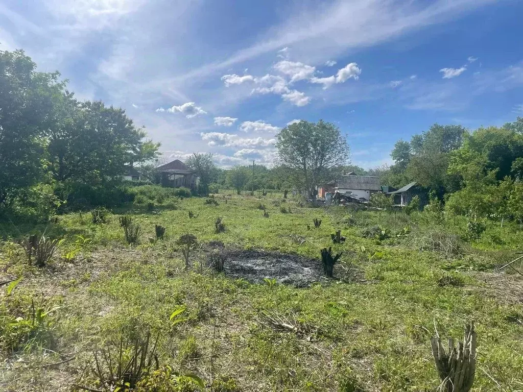 Участок в Краснодарский край, Абинский район, Ахтырское городское ... - Фото 0