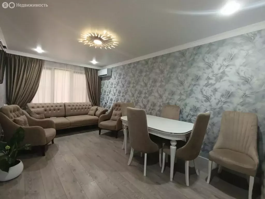 2-комнатная квартира: Нальчик, улица Ашурова, 6 (47 м) - Фото 1