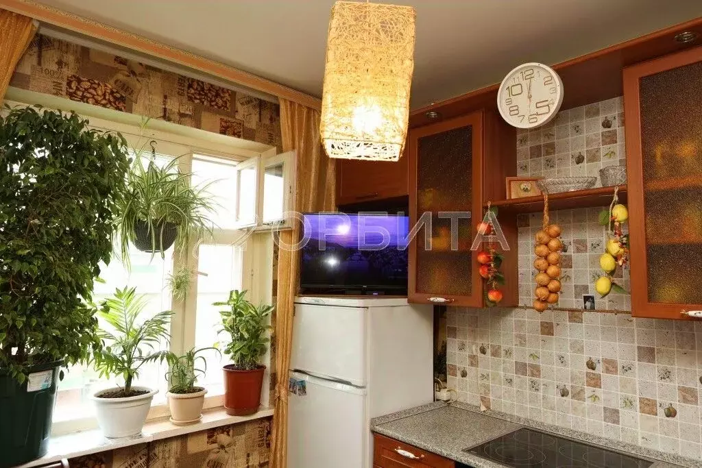 1-к кв. Тюменская область, Тюмень ул. Муравленко, 35 (38.4 м) - Фото 1