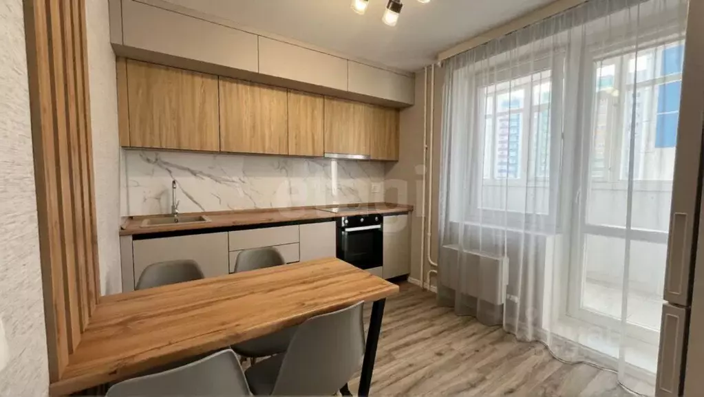 2-к кв. Тюменская область, Тюмень ул. Павла Шарова, 3к1 (58.7 м) - Фото 1