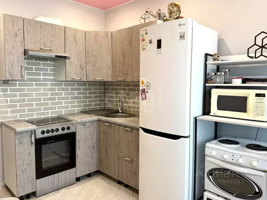 2-к кв. Ханты-Мансийский АО, Ханты-Мансийск ул. Строителей, 104 (64.7 ... - Фото 0