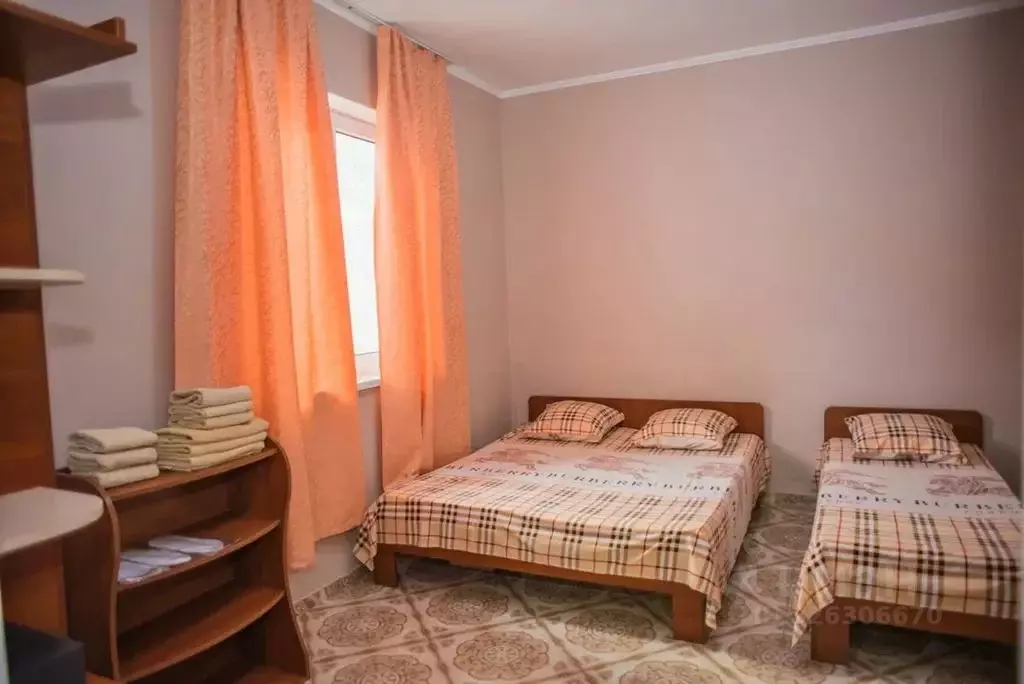 Комната Крым, Саки 10 сектор, 1Б - Фото 1