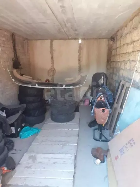 Гараж в Крым, Евпатория городской округ, Заозерное пгт ул. Садовая, 85 ... - Фото 1