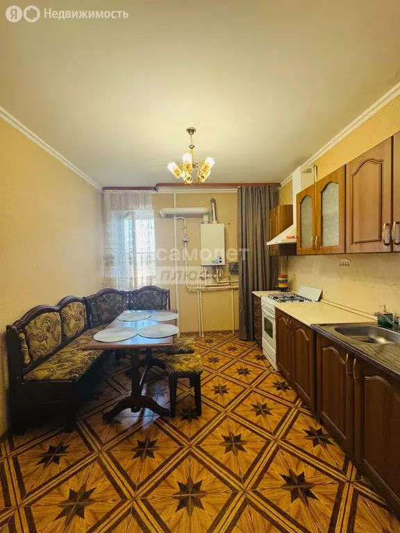 1-комнатная квартира: Астрахань, Боевая улица, 126к1 (45.2 м) - Фото 0