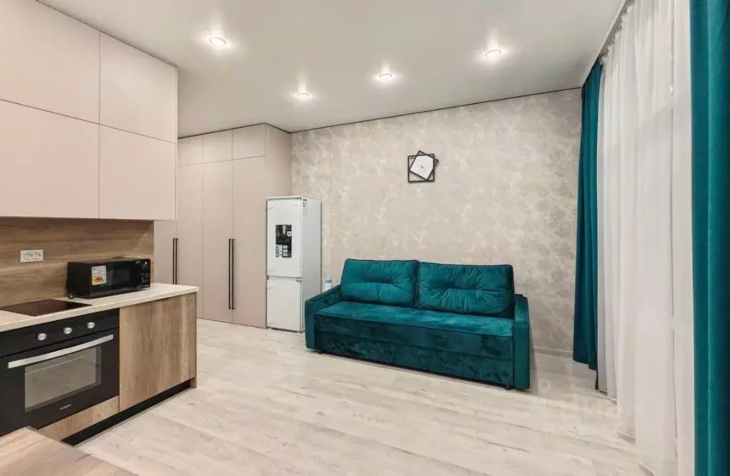 Студия Тюменская область, Тюмень ул. Евгения Войнова, 7 (36.0 м) - Фото 2