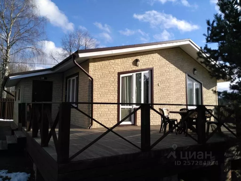 Дом в Тверская область, Осташковский муниципальный округ, д. Заборки ... - Фото 1