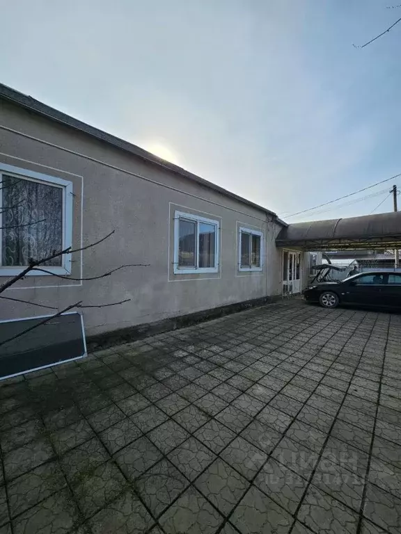 Дом в Краснодарский край, Абинск ул. Тищенко (180 м) - Фото 2