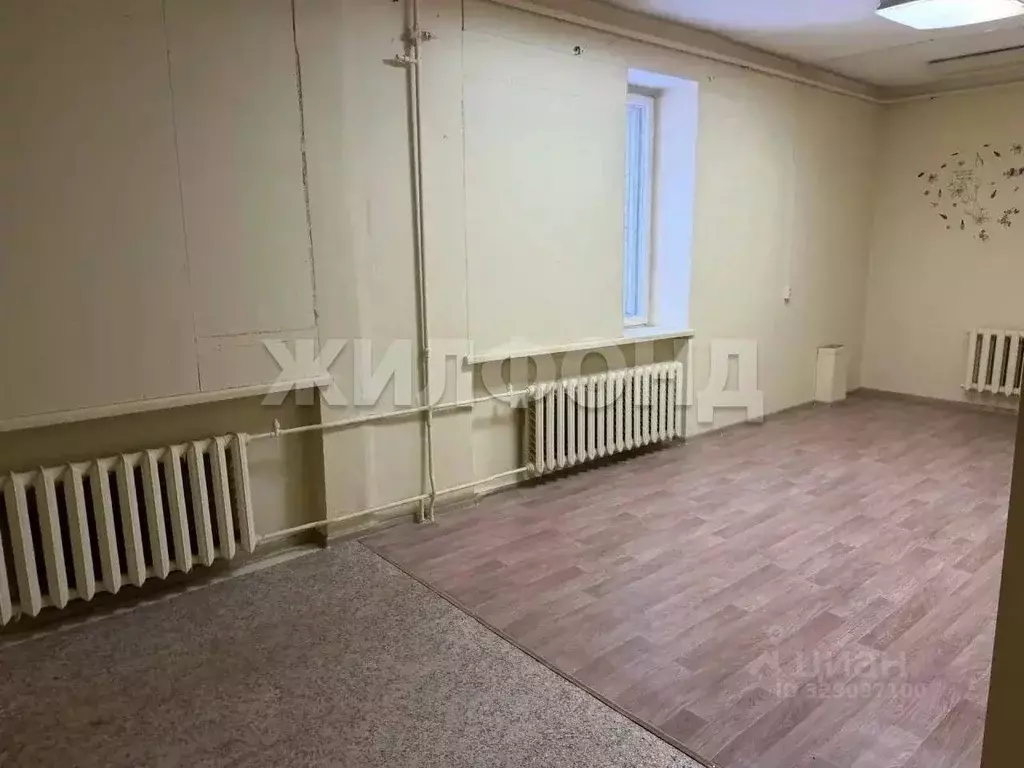 Торговая площадь в Архангельская область, Архангельск Первых Пятилеток ... - Фото 2