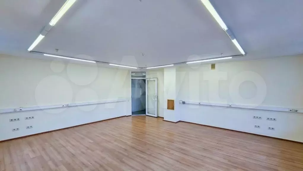 Аренда офиса 94.7 м2 м. Зюзино в административном - Фото 1